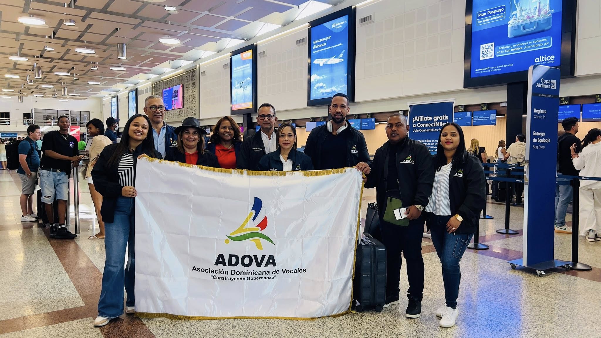 La Asociación Dominicana de Vocales Adova RD representada por su Presidente Manuel Tejeda Kuki y Su Directora Ejecutiva Lcda Branny Arias, e…